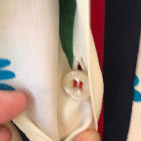 Authentic Gucci floral shirt button front blouse - Picture 5 of 16